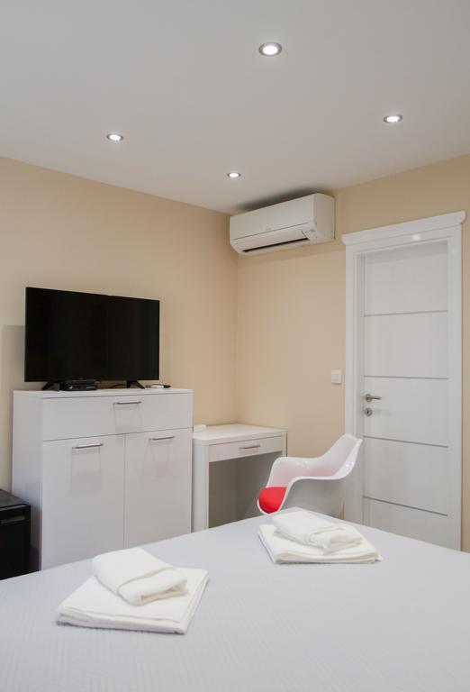 Elegant Residence Rooms & Apartments 斯普利特 外观 照片