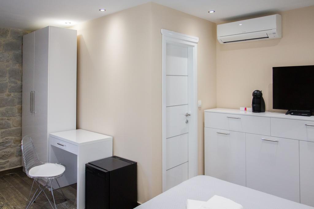 Elegant Residence Rooms & Apartments 斯普利特 外观 照片