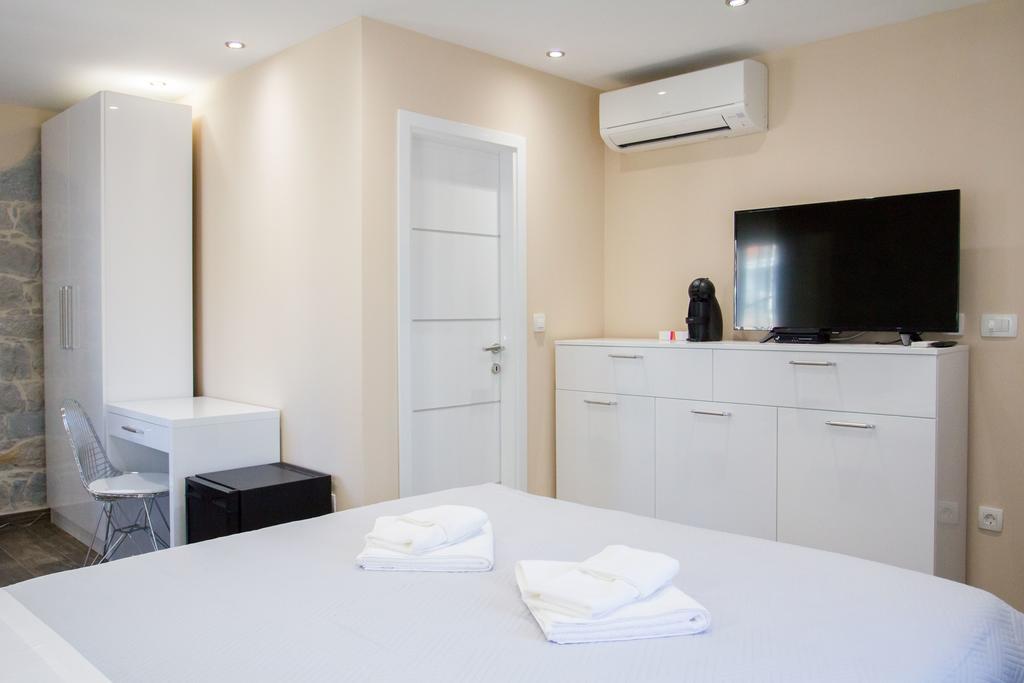 Elegant Residence Rooms & Apartments 斯普利特 外观 照片